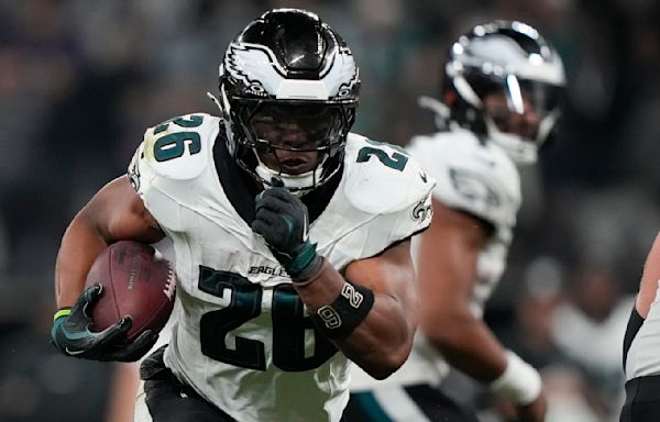 Saquon Barkley has monster debut as Eagles beat Packers in Brazil