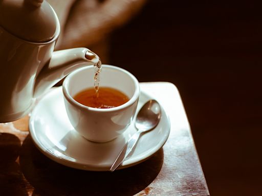 Q&A: How tea may have saved lives in 18th century England