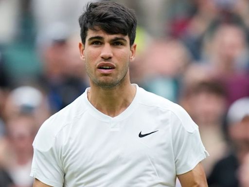 Wimbledon 2024: Carlos Alcaraz, Coco Gauff Storm Into Third Round ; Naomi Osaka Ousted by Emma Navarro - News18