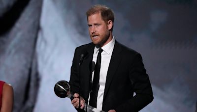 Harry nods to ‘eternal bond’ with Diana while accepting award for Invictus Games