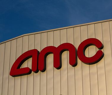 AMC Entertainment Stock Is Volatile Thursday: What's Going On? - AMC Enter Hldgs (NYSE:AMC), GameStop (NYSE:GME)