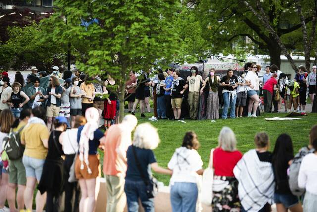 Arrests made at pro-Palestinian protest on University of Pittsburgh campus