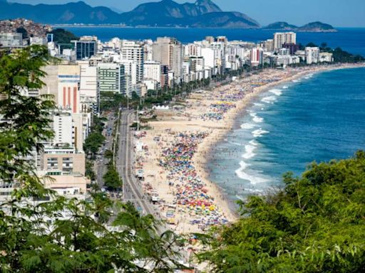 Águas transparentes: entenda o fenômeno que dão ar de 'Caribe' no Rio de Janeiro