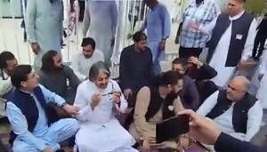 PTI MPs hold 3-hour token hunger strike outside Parliament