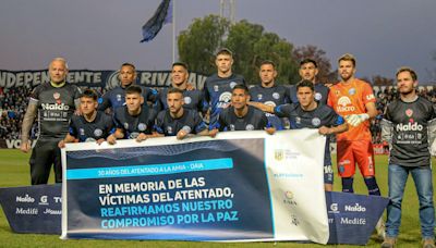 Villa se estrena con asistencia en Independiente Rivadavia