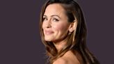 Jennifer Garner's Net Worth in 2023 Packs a Punch