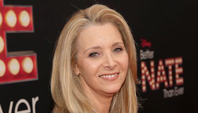 Lisa Kudrow reacts to Jennifer Aniston's comment about 'irritating' Friends detail