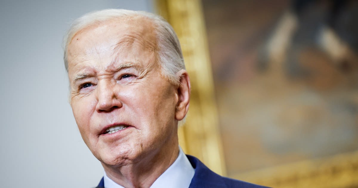 Biden to meet with Democratic governors as he seeks to tamp down calls to step aside