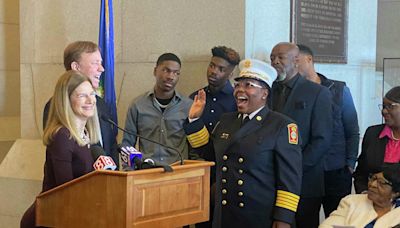 Hamden fire chief Shelly Carter gets Mother's Day surprise from 'Good Morning America'