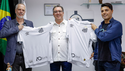 Santos fecha patrocínio com banco digital para parte frontal da camisa até 2025