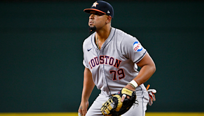 José Abreu returns to Astros lineup a month after being demoted to complex league amid awful offensive start