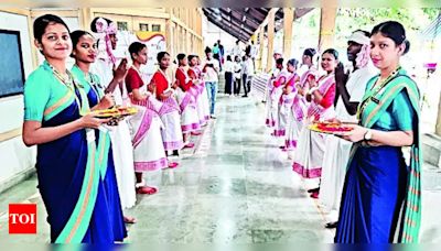 J’khand Showcases Tribal Culture, Cuisine | Ranchi News - Times of India