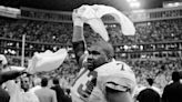 Larry Allen, Dominant N.F.L. Lineman, Dies at 52