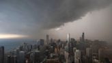 Tormentas severas en el área Chicago ocasionan fuertes vientos, lluvias, avisos de tornado e inundaciones repentinas