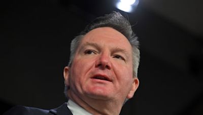 Australia news live: Bowen attacks Dutton’s nuclear power plan as a ‘triumph of dogma over data’; Albanese holds open option to de-register CFMEU