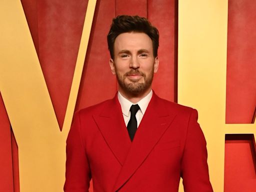 Chris Evans to Receive Spirit of Service Award, Same Honor Given to Jeff Bezos, Laurene Powell Jobs