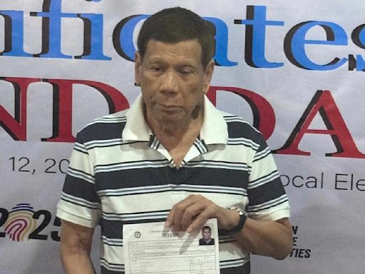 Duterte aims for Davao comeback as political dynasty faces test