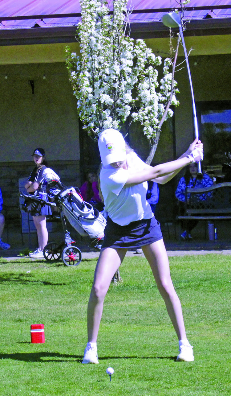 Four SLV golfers advance to state