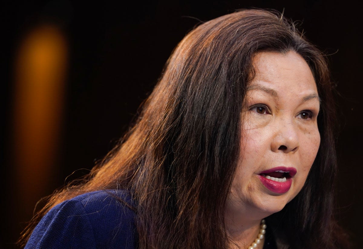 Senator Tammy Duckworth is trying to get doctor who saved her life in Iraq out of Gaza