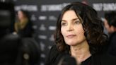 La actriz Julia Ormond demanda a Harvey Weinstein y a Disney por un ataque sexual en 1995