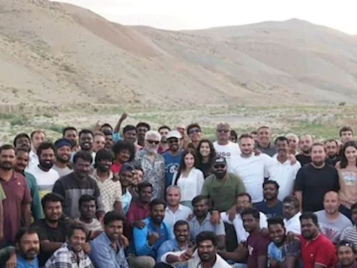 It's A Wrap For Ajith Kumar And Trisha’s Vidaamuyarchi - News18