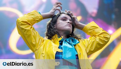 Stella Maris abre el Primavera Sound con iconografía kitsch, 'castells' y milagros