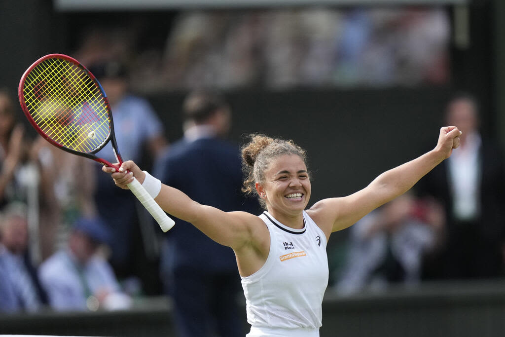 Paolini wins Wimbledon's longest women's semifinal to reach a 2nd Grand Slam title match
