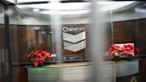 Dólares de Chevron enfrían inflación de Venezuela a mínimos