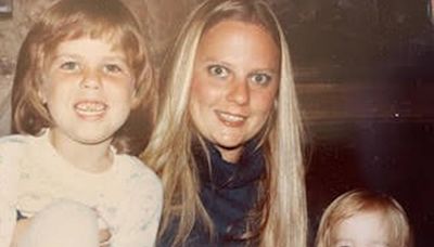 Memories of my sister, Rhonda, who died in a mass shooting in Sacramento in 1982 | Opinion