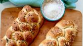 10 Traditional Rosh Hashanah Recipes to Celebrate Jewish New Year