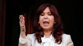Dura respuesta de Cristina Kirchner a Javier Milei por las acusaciones del Presidente en pleno escándalo por los alimentos almacenados