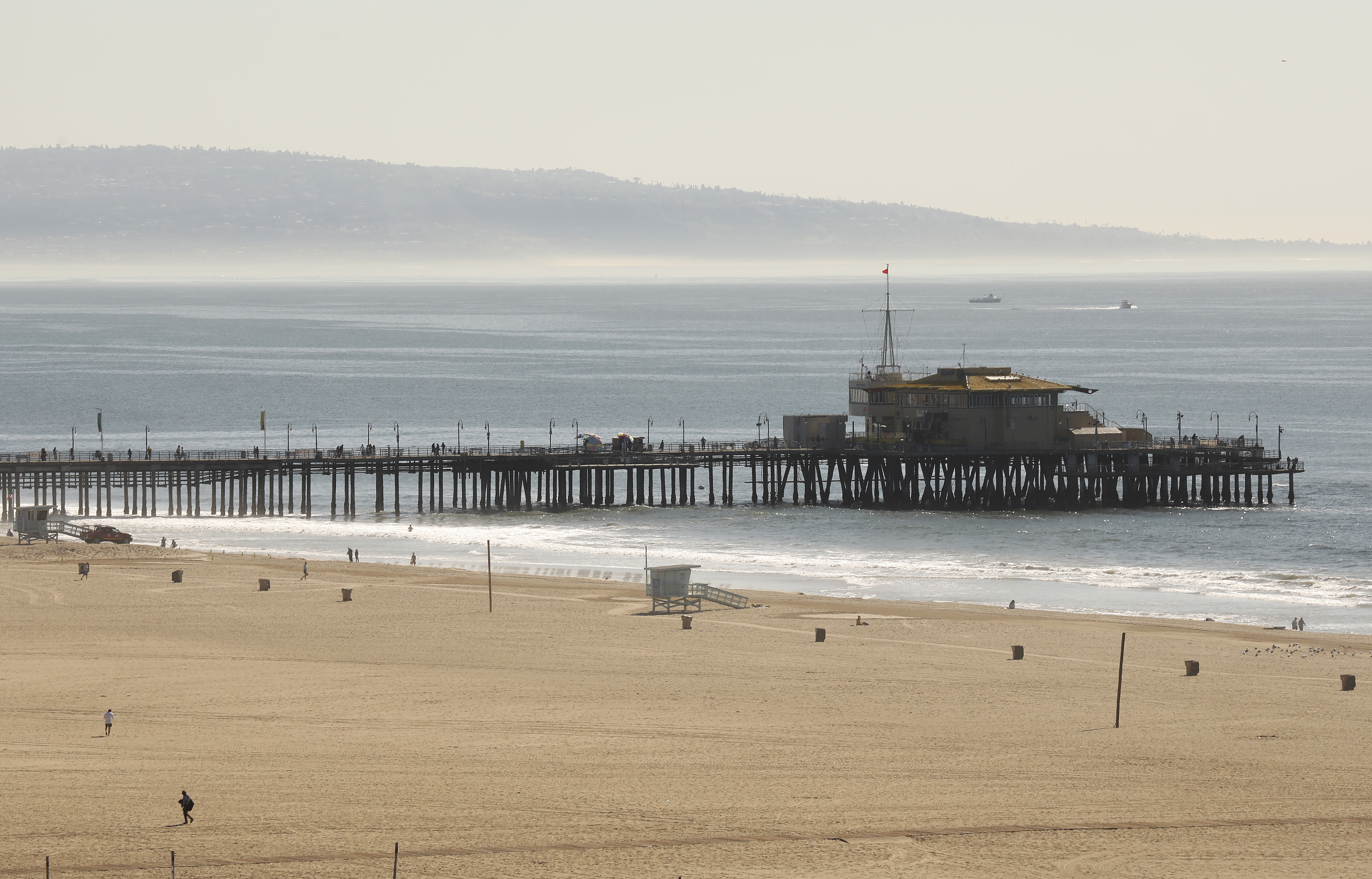 Avoid the waters of these 5 L.A. County beaches this holiday weekend, public health officials say