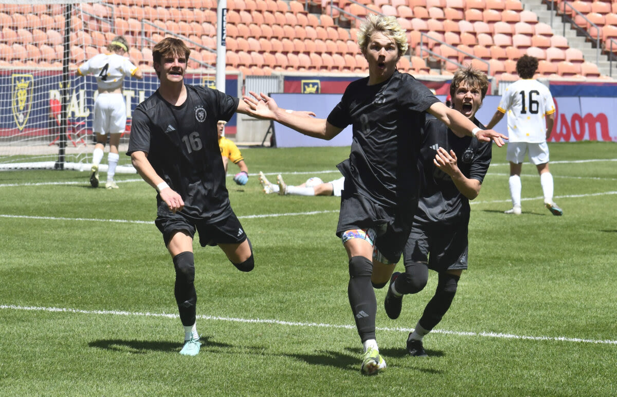 Wasatch boys soccer scores late to beat Roy in 5A finals