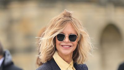 Meg Ryan Got Cozy at Paris Fashion Week—and I’ve Never Wanted a Pair of Grey Sweatpants so Badly