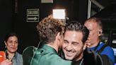 David Bisbal y Bustamante se funden en un efusivo abrazo tras años sin verse