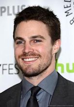 Stephen Amell