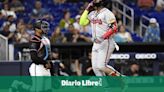 Ozuna pega jonrón y los Bravos doblegan 8-1 a Marlins