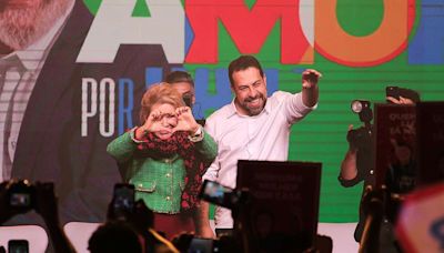 Boulos e Marta oficializam chapa à Prefeitura de SP em evento com Lula e ministros