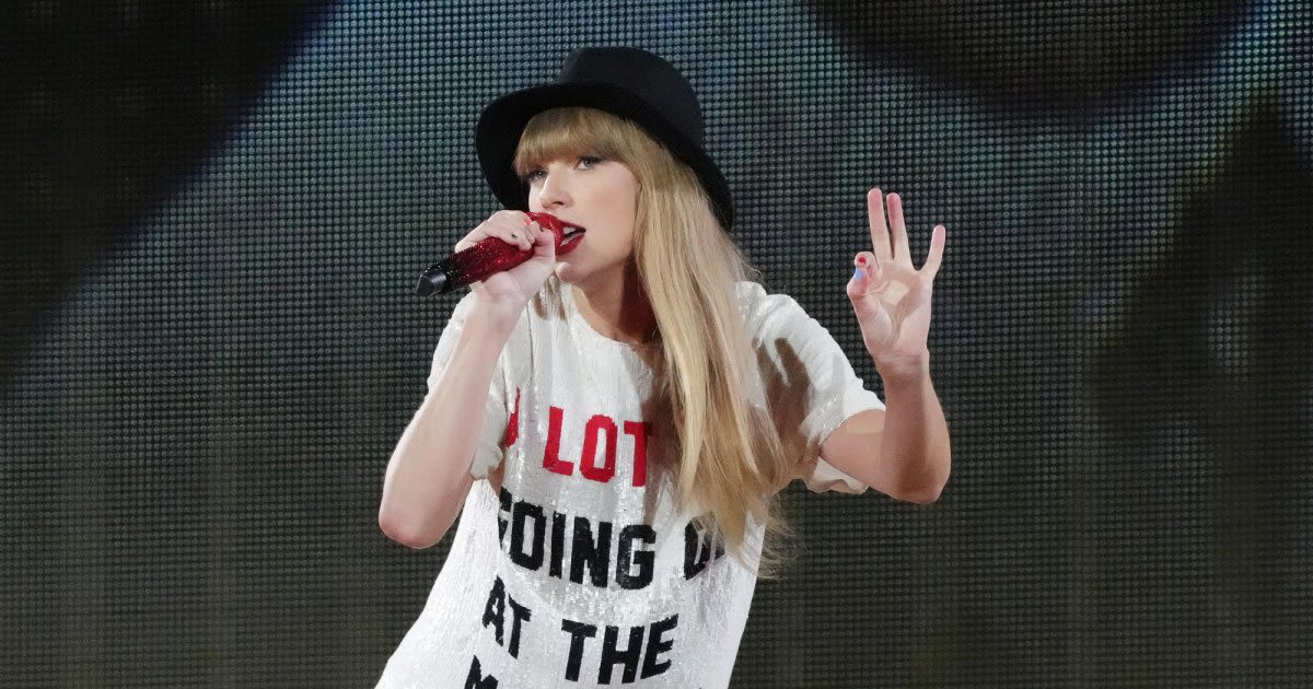 Taylor Swift Matches With Young Fan Who Got 22 Hat in Cardiff