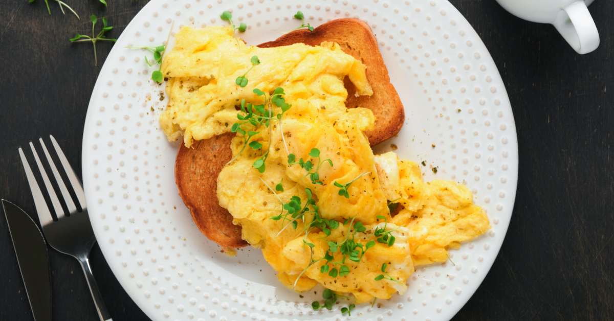 Dolly Parton’s Secret Ingredient for the Fluffiest Scrambled Eggs