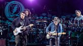 Watch John Mayer lead Dead & Company out for the final time with a series of stunning fretboard displays