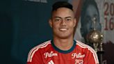 [Video] Desde una licorera, así presentaron al ‘Chino’ Sandoval como jugador del Medellín