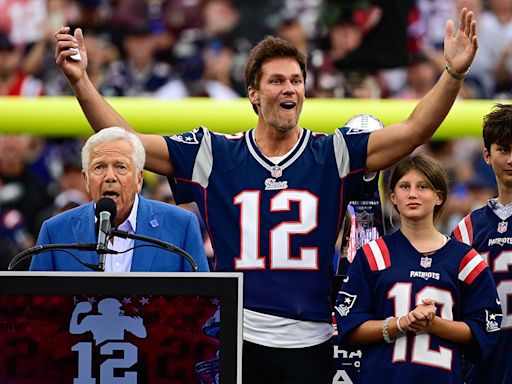 Tom Brady ceremony further proves Patriots are living in the past