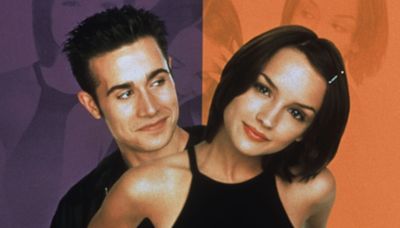 Rachael Leigh Cook & Freddie Prinze Jr.’s Reunion Really Is All That