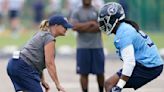 Titans contratan a Sarah Bailey de los Rams como directora de investigación y desarrollo