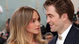 Robert Pattinson y Suki Waterhouse: así comenzó su historia de amor