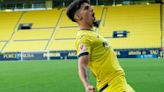 Perplejidad y sospechas en las redes sociales por la "desmesurada" celebración del gol del colista Villarreal B ante el Racing