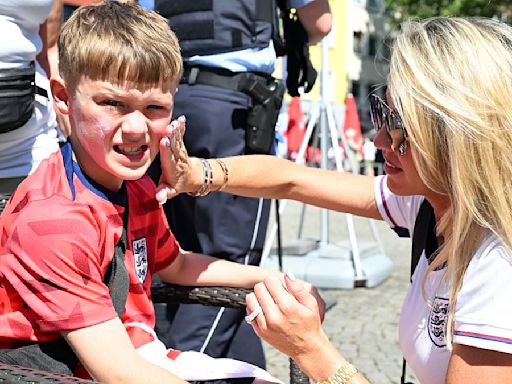 England fans sweat in 30C heat in Cologne ahead of Euros clash