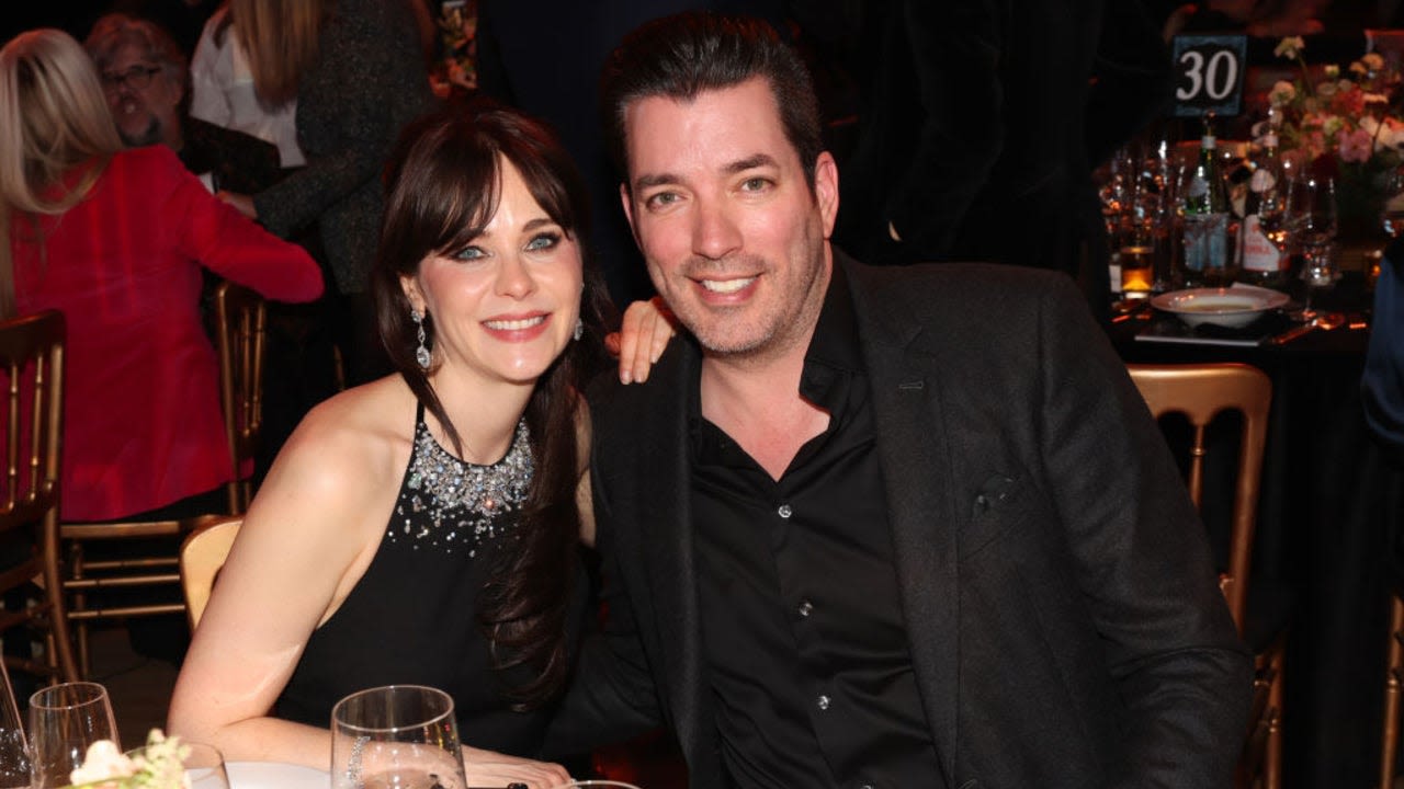 Zooey Deschanel Pens B-Day Tribute to Fiancé Jonathan Scott