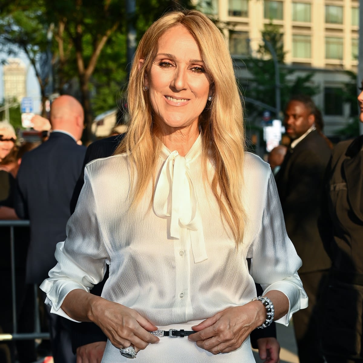 Céline Dion Suffers Harrowing Health Crisis in Tearful Documentary